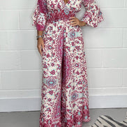 Elvéra jumpsuit – langærmet med V-udskæring og vide ben