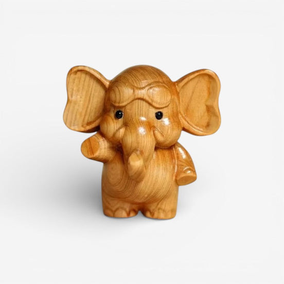 Animora dyrefigur i træ – dekorativ statue til bord eller hylde