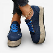 Elvara round toe shoes med snørelukning