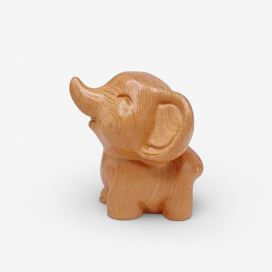 Animora dyrefigur i træ – dekorativ statue til bord eller hylde
